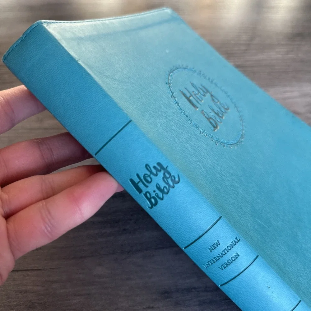 Zondervan Holy Bible Thinline Teal NIV New International Version Large Print
